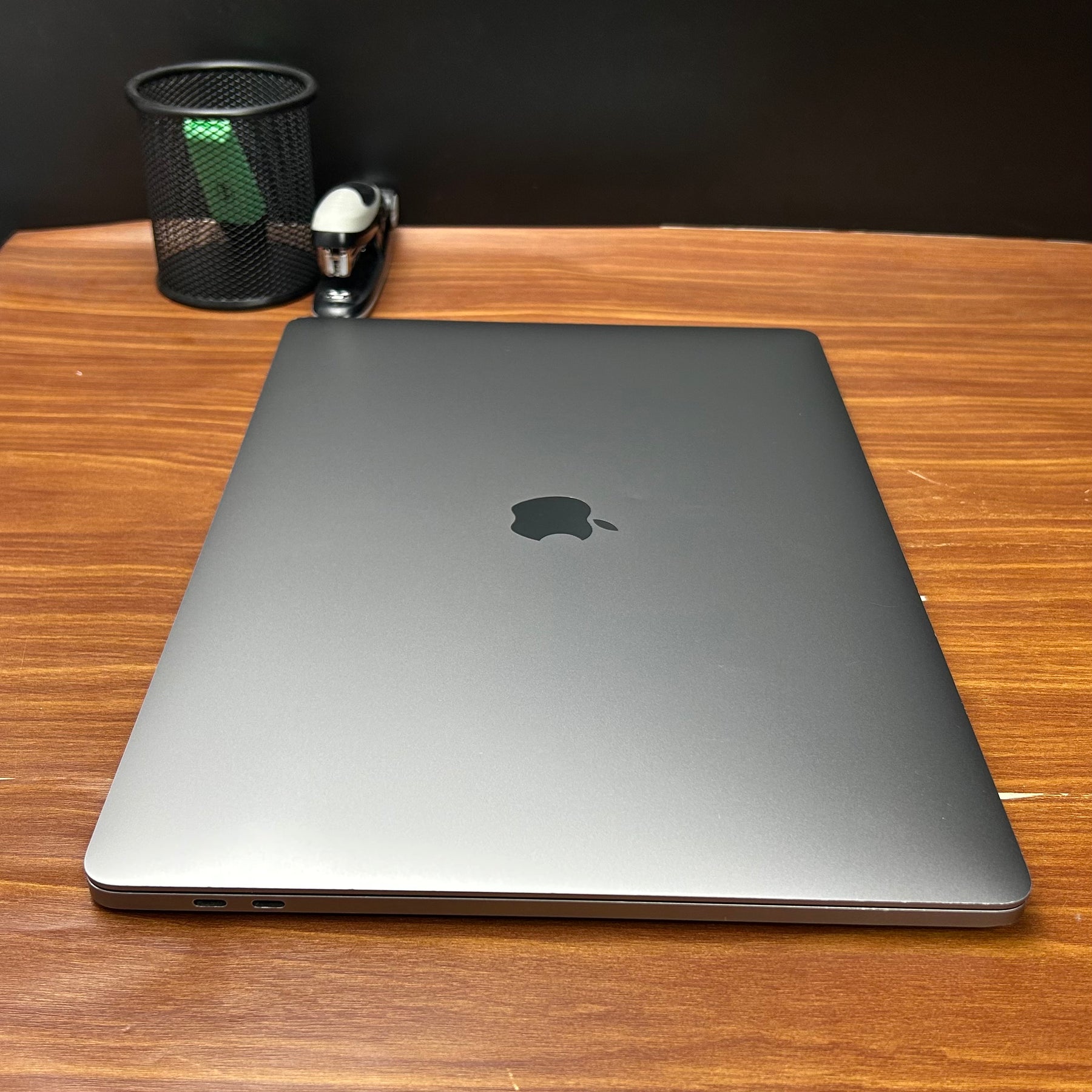 MacBook Pro 2019 Usado 16" | i9, 16GB RAM, 1TB | TrocaTech