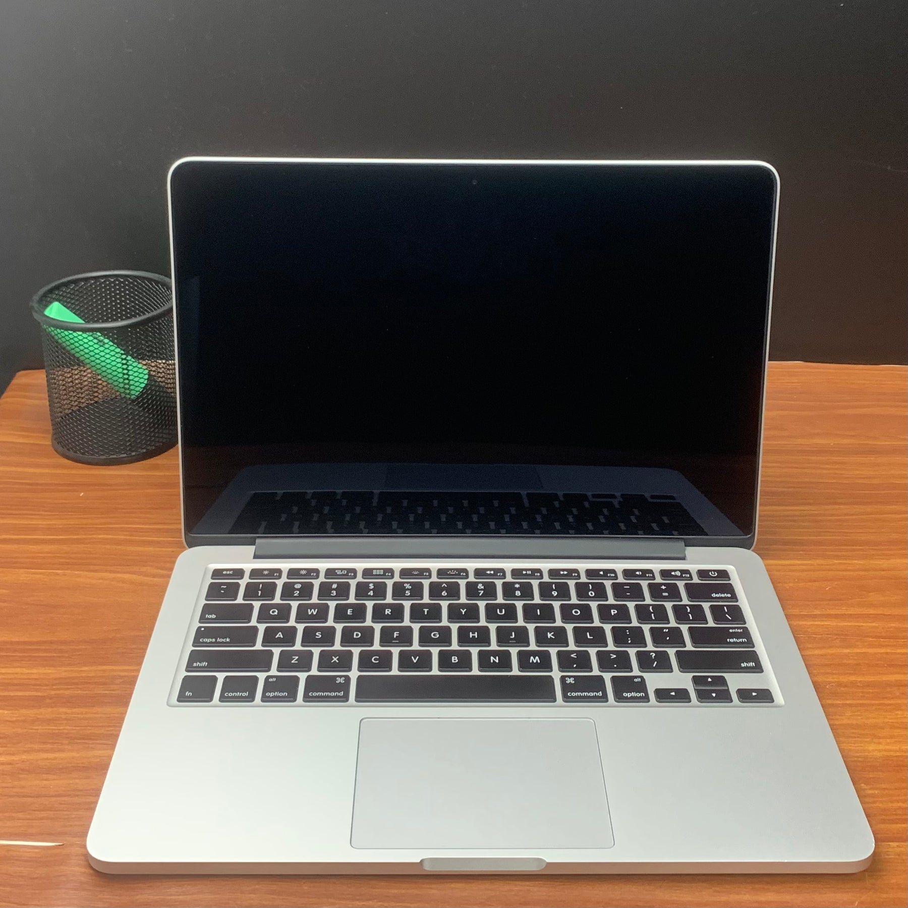 MacBook Pro 2015 Usado 13" | i5, 8GB RAM, 256GB | TrocaTech